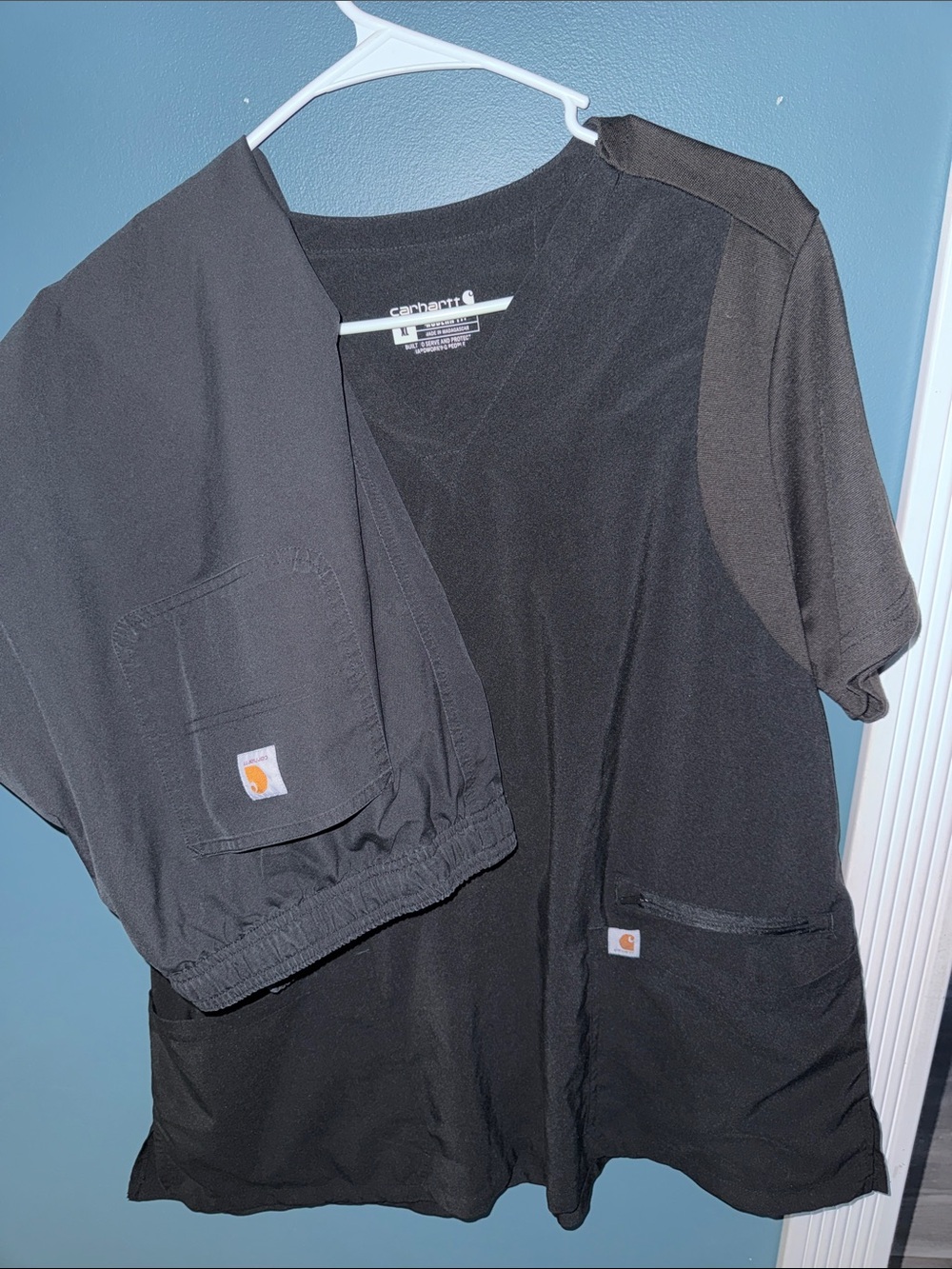 Carhartt Black Scrub Top and Pants Set - Solid Black